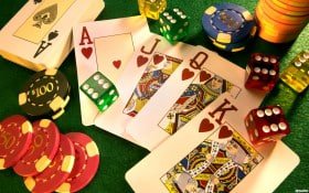 Perbandingan tampilan aplikasi mobile